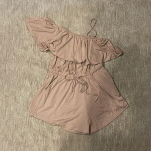 BB Dakota Blush Pink Romper